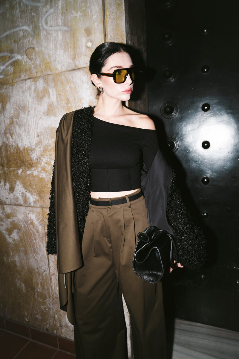 Barreto One-Shoulder Blouse